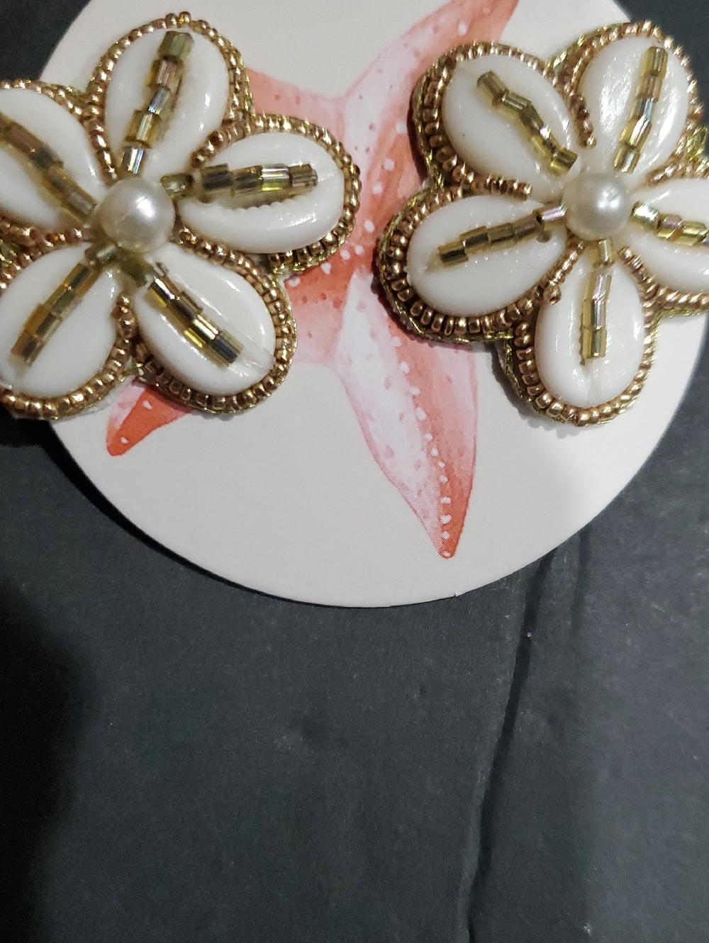 Seashell flower shaped beaded pearl center gold trim acrylic earrings brand new